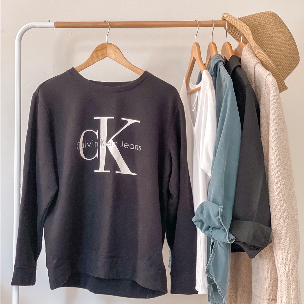 Calvin Klein — Crewneck Sweatshirt — M — Black